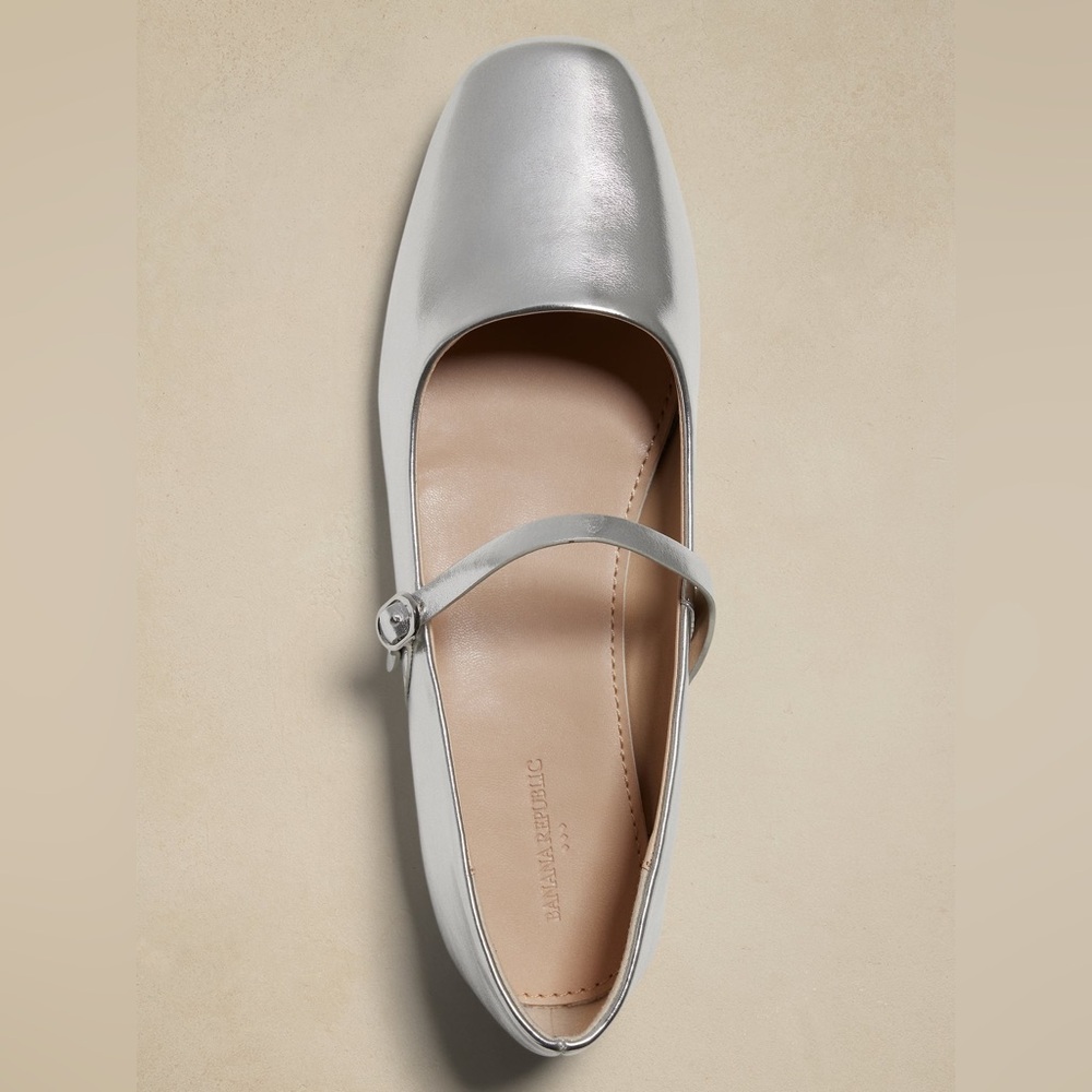 NWT BANANA REPUBLIC BALLET FLATS - Picture 6 of 7
